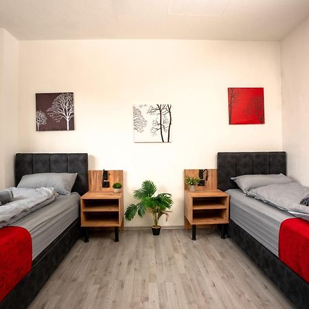 Serviceroom24 - Apartment 4 In Herten Wlan - Smart-Tv - 24-7 Check-In Und Kueche Екстер'єр фото