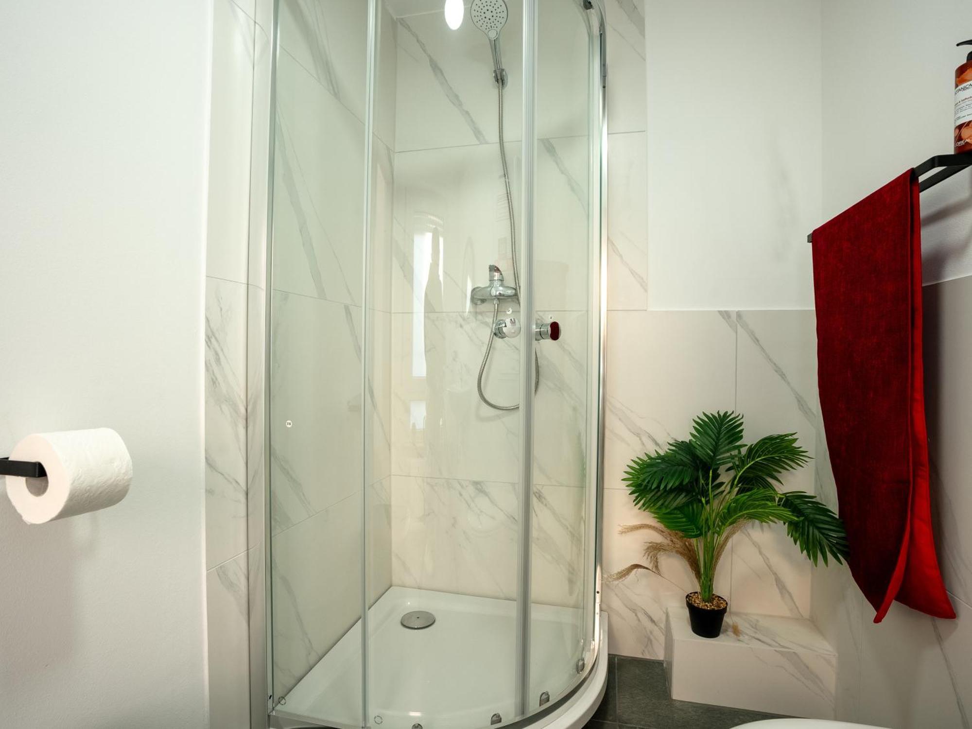 Serviceroom24 - Apartment 4 In Herten Wlan - Smart-Tv - 24-7 Check-In Und Kueche Екстер'єр фото